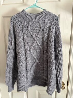 SO Light Gray Cable Knit Crewneck Sweater